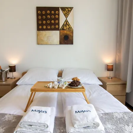 Maya's Flats & 46 - Newpanorama View Walo