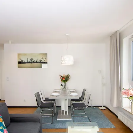 Maya's Flats & 46 - Newpanorama View Walo