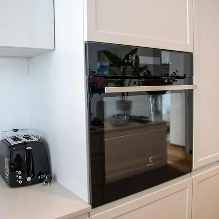 Maya's Flats & 46 - Newpanorama View Walo