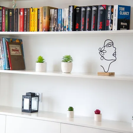 Maya's Flats & 46 - Newpanorama View Walo *