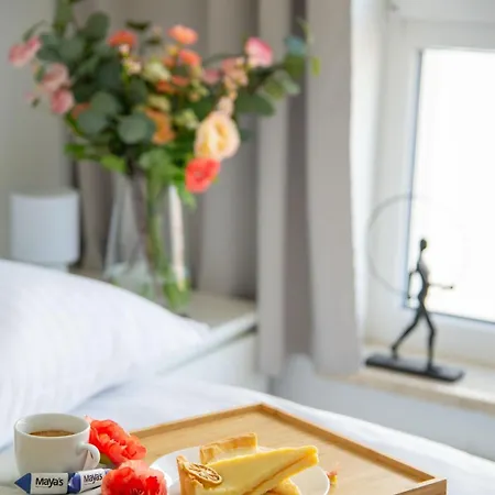 Maya's Flats & 46 - Newpanorama View Walo