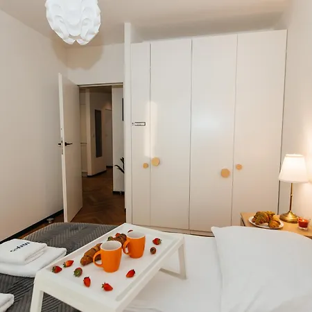 Maya's Flats & 46 - Newpanorama View Walo