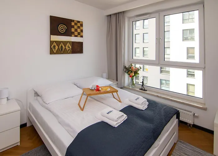 Maya's Flats & 46 - Newpanorama View Walo *