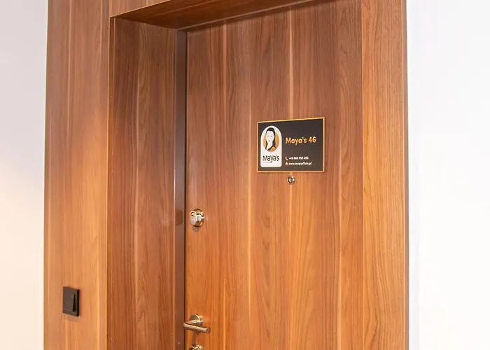 Maya's Flats & 46 - Newpanorama View Walo Appartement *